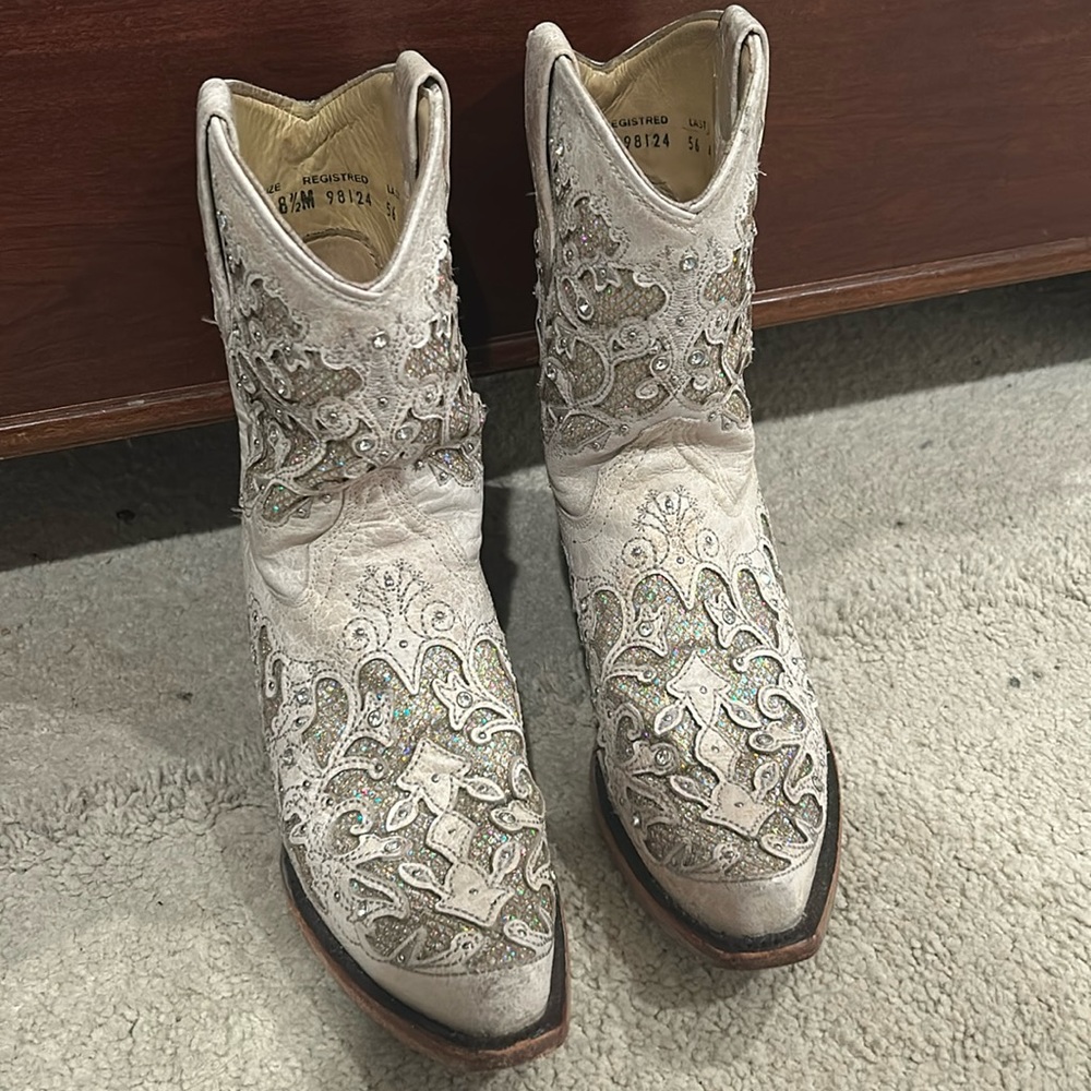 MOVING SALE Corral Sparkly Boots A3550